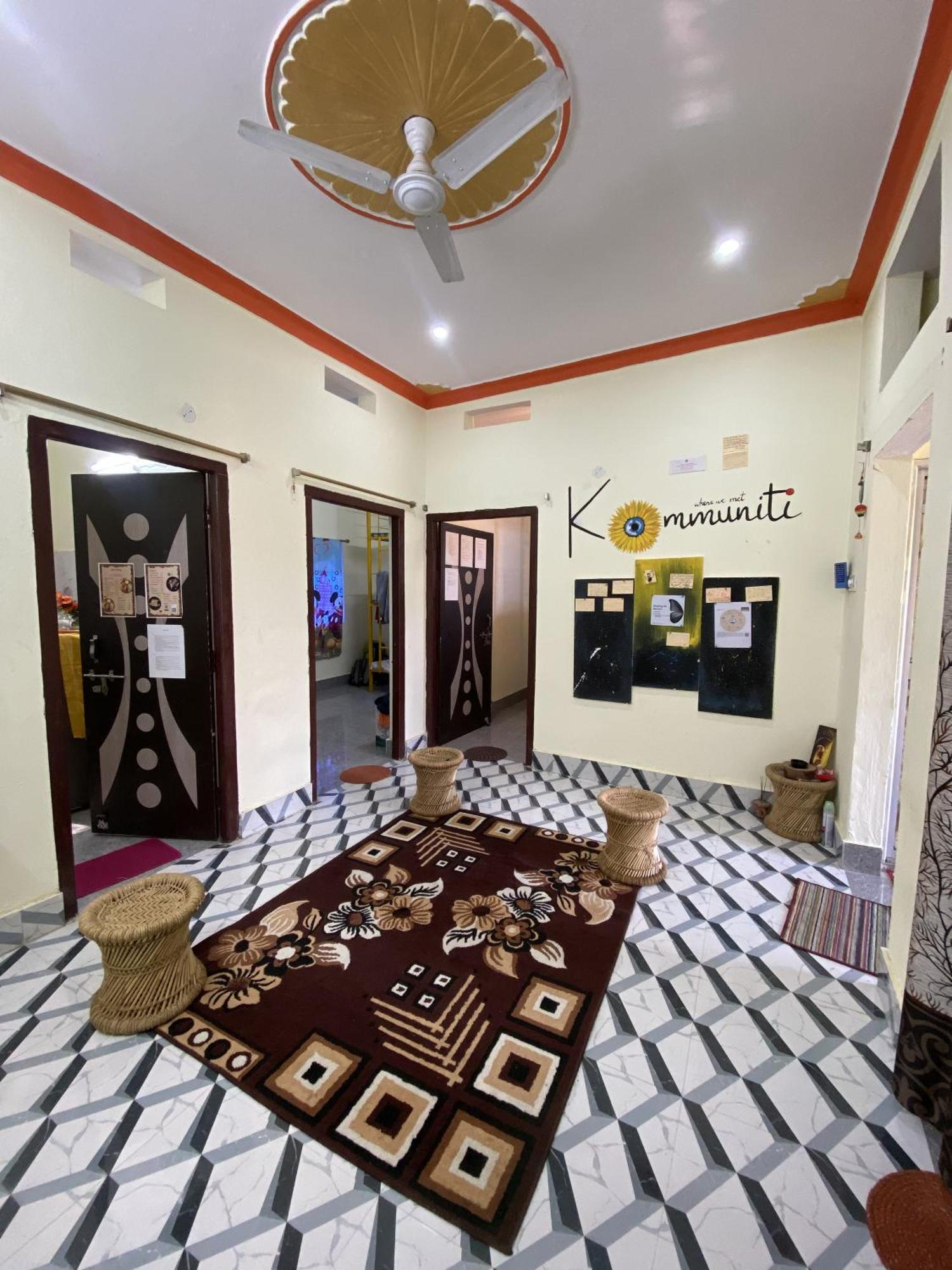 Nikunj Dorme Hostel Rājgīr Buitenkant foto