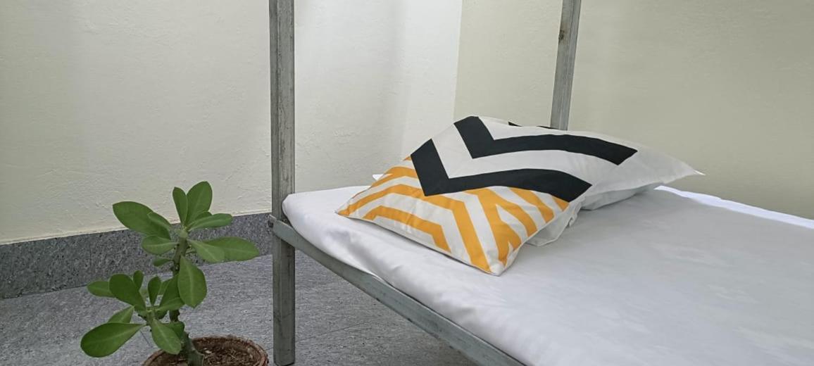 Nikunj Dorme Hostel Rājgīr Buitenkant foto